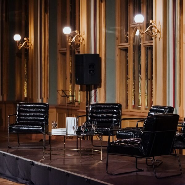 Grāmatas “Uzņēmīgais latvietis” atvēršana Mazajā ģildē